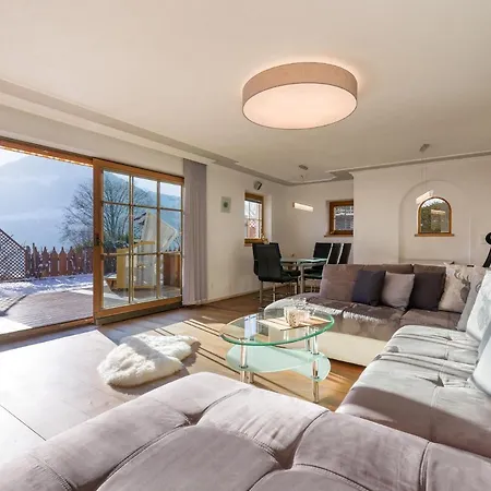 Weinberg T1 & T2 By Managers * Κίρχμπεργκ ιν Τιρόλ