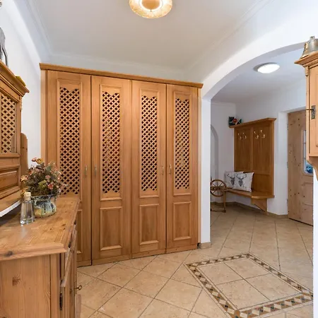 Chalet Weinberg T1 & T2 By Managers *