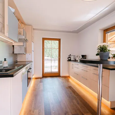 Weinberg T1 & T2 By Managers Kirchberg in Tirol